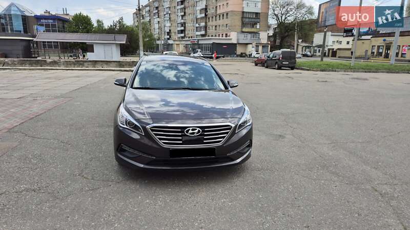 Седан Hyundai Sonata 2016 в Харькове фото Седан Hyundai Sonata 2016 в Харькове