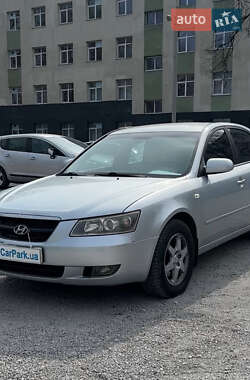 Седан Hyundai Sonata 2006 в 