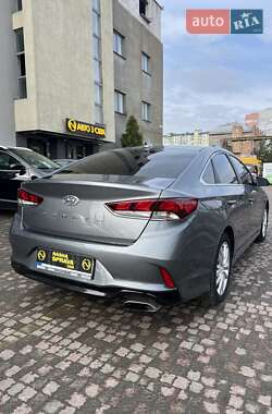 Седан Hyundai Sonata 2018 в 