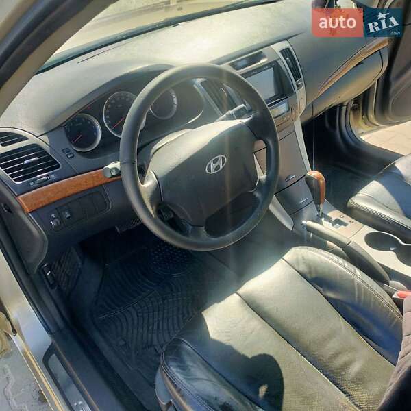 Седан Hyundai Sonata 2008 в Ірпені