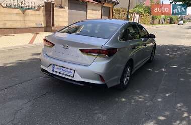 Седан Hyundai Sonata 2017 в 