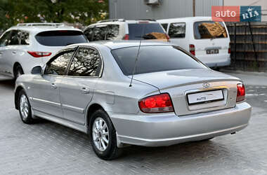 Седан Hyundai Sonata 2005 в 