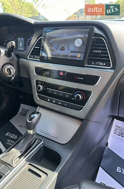 Седан Hyundai Sonata 2016 в 