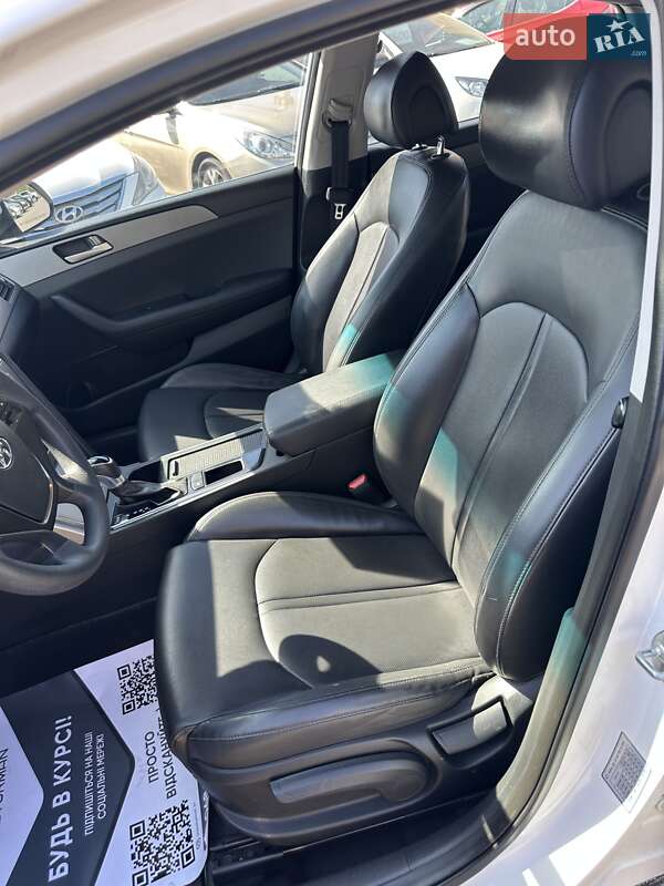 Седан Hyundai Sonata 2016 в Кривому Розі