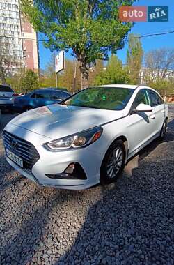 Седан Hyundai Sonata 2019 в 