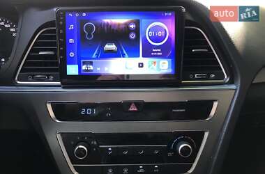 Седан Hyundai Sonata 2017 в 