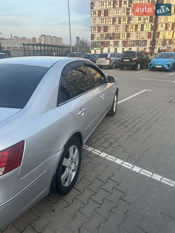 Седан Hyundai Sonata 2009 в Вишневому