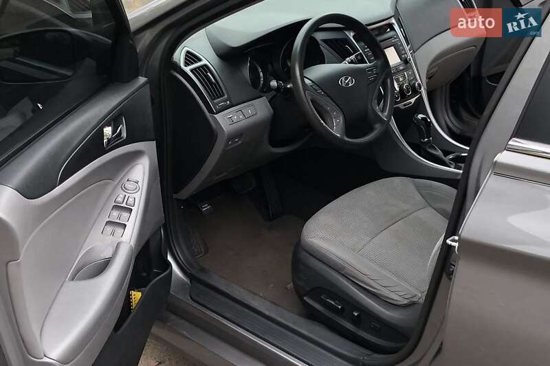Седан Hyundai Sonata 2014 в Львові фото 13 Седан Hyundai Sonata 2014 в Львові