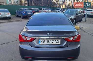Седан Hyundai Sonata 2012 в 