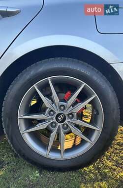 Седан Hyundai Sonata 2016 в 