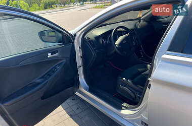 Седан Hyundai Sonata 2013 в 