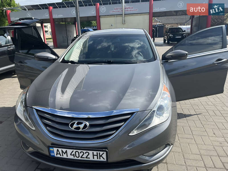 Седан Hyundai Sonata 2013 в Василькове