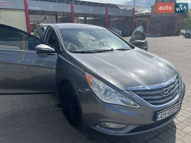 Седан Hyundai Sonata 2013 в Василькове