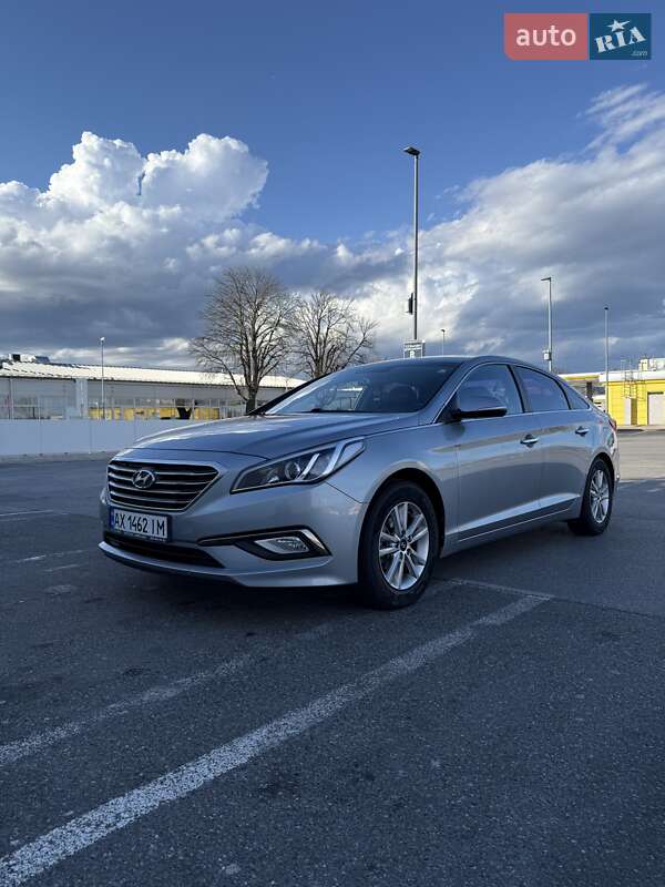Hyundai Sonata 2015