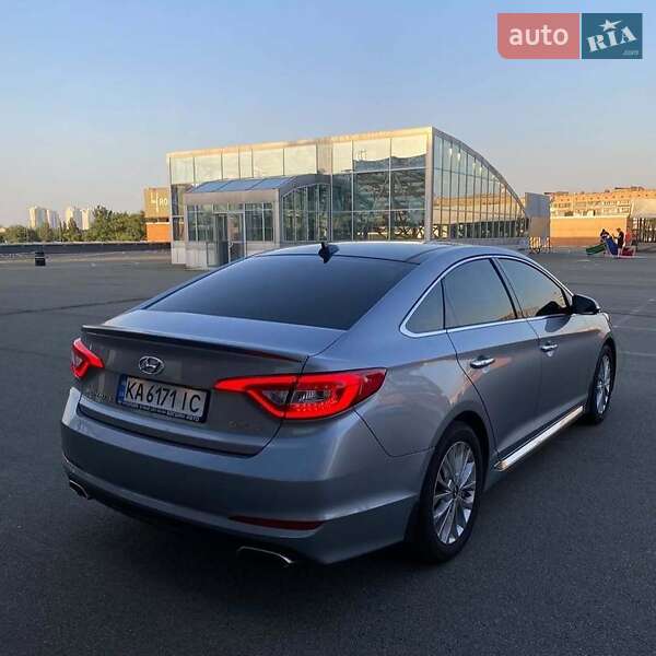 Седан Hyundai Sonata 2015 в Львові