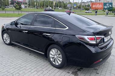 Седан Hyundai Sonata 2016 в 