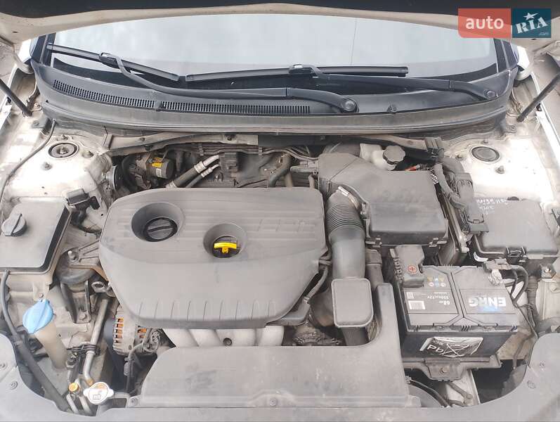 Седан Hyundai Sonata 2014 в Бучі фото 10 Седан Hyundai Sonata 2014 в Бучі