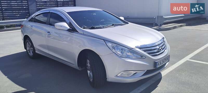 Седан Hyundai Sonata 2014 в Киеве