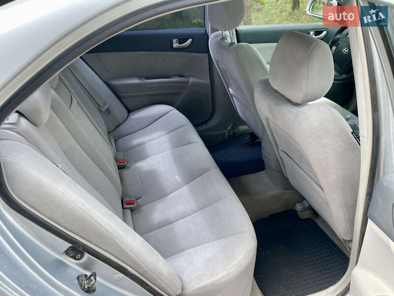 Седан Hyundai Sonata 2006 в Львові
