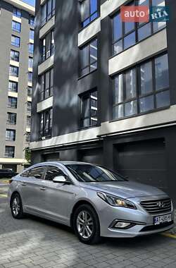 Седан Hyundai Sonata 2016 в Ивано-Франковске