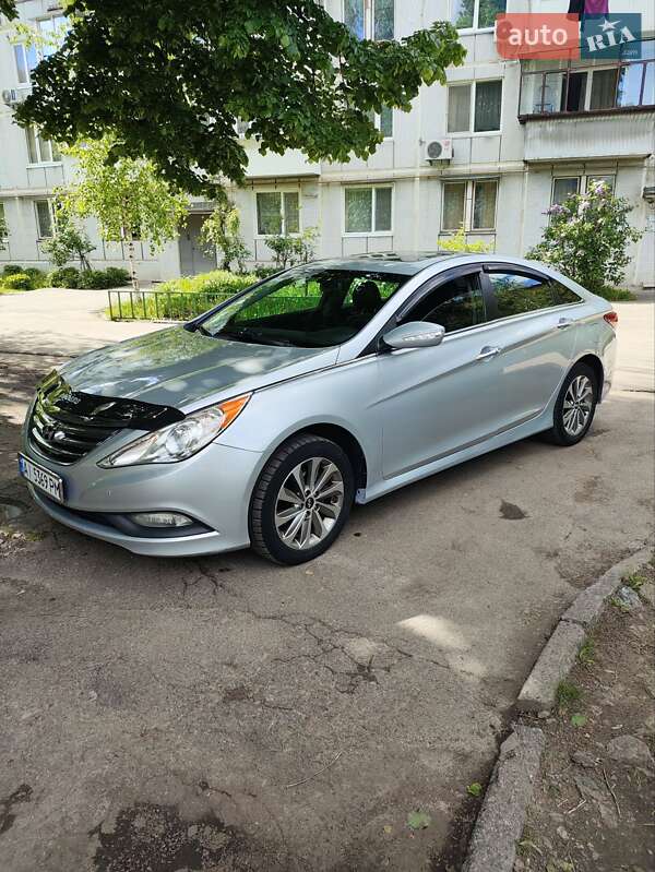 Седан Hyundai Sonata 2013 в 