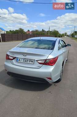 Седан Hyundai Sonata 2013 в 