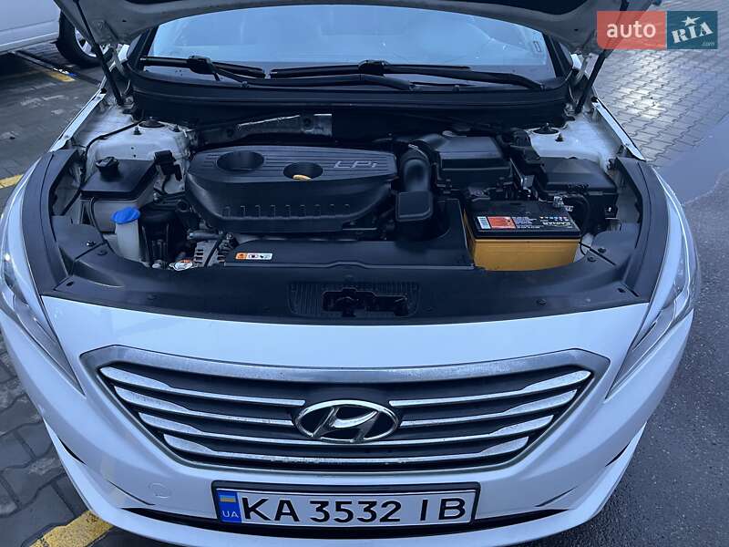 Седан Hyundai Sonata 2016 в Киеве