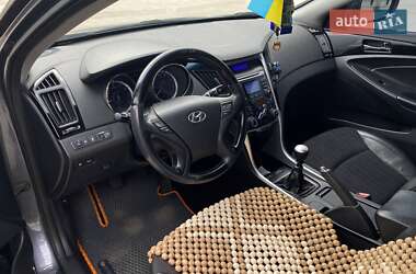 Седан Hyundai Sonata 2011 в 