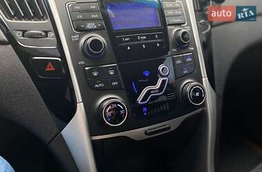 Седан Hyundai Sonata 2011 в 