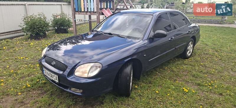 Седан Hyundai Sonata 1999 в 