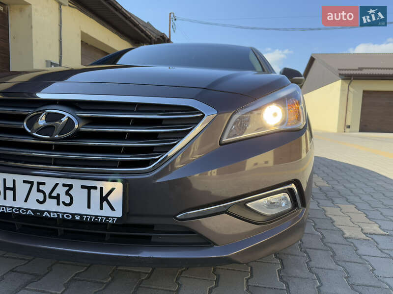 Седан Hyundai Sonata 2015 в Измаиле