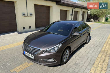 Седан Hyundai Sonata 2015 в 