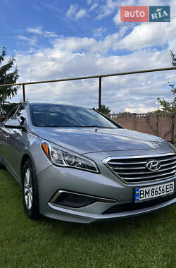 Седан Hyundai Sonata 2015 в Глобине