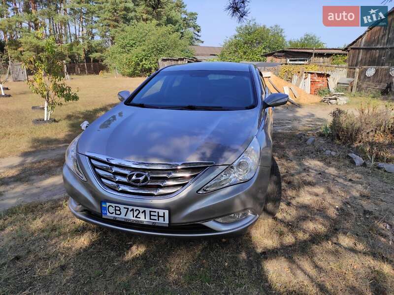 Седан Hyundai Sonata 2010 в Чернігові