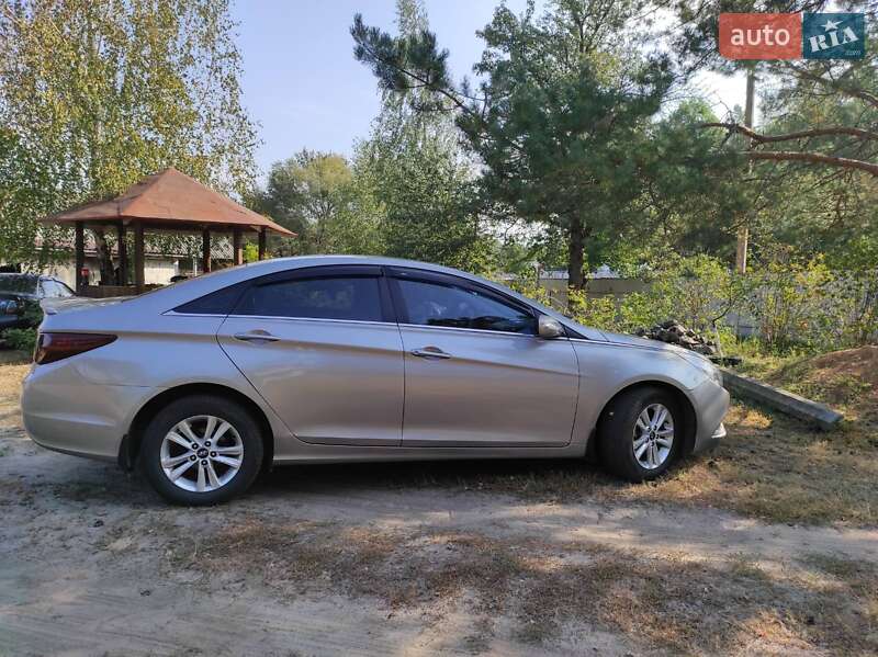 Седан Hyundai Sonata 2010 в Чернігові