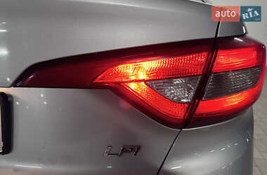Седан Hyundai Sonata 2015 в 