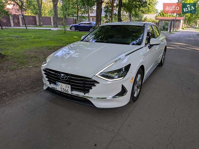 Седан Hyundai Sonata 2019 в Киеве