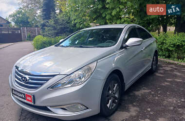 Седан Hyundai Sonata 2015 в Киеве