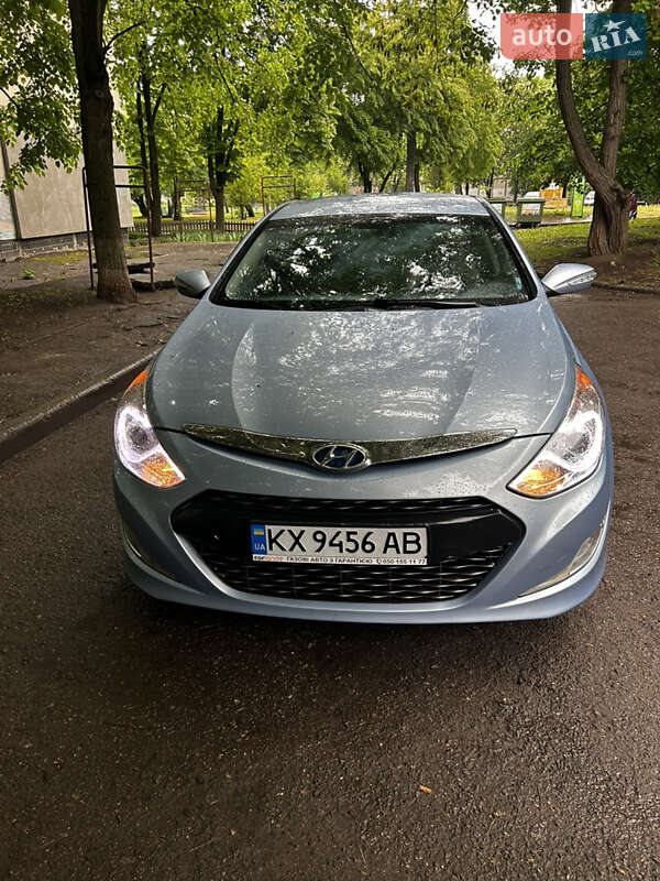 Седан Hyundai Sonata 2014 в Харькове