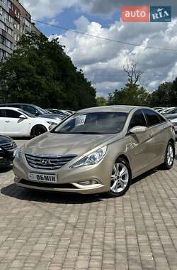 Седан Hyundai Sonata 2010 в Кривому Розі