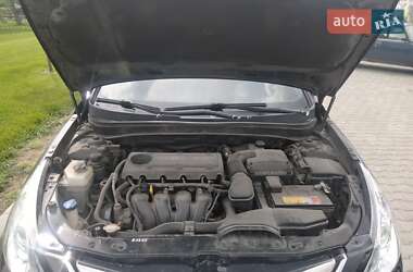 Седан Hyundai Sonata 2010 в 