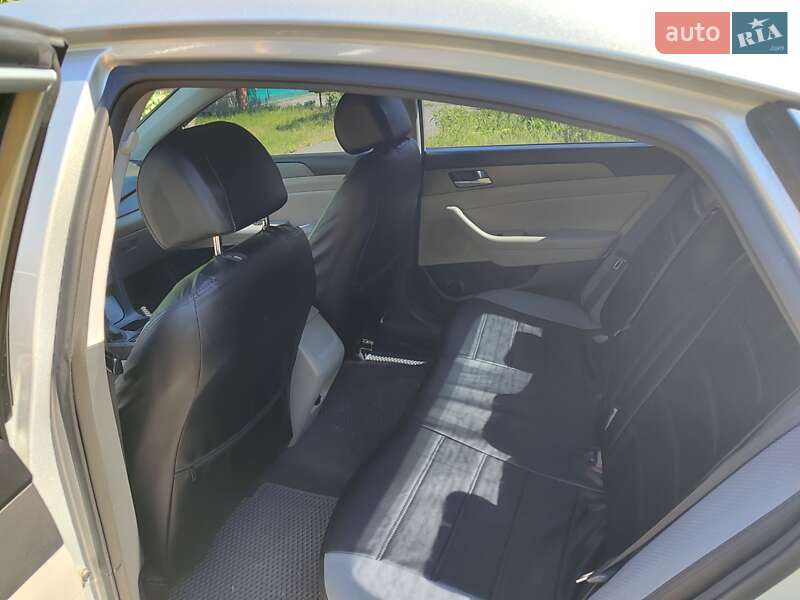 Седан Hyundai Sonata 2014 в Кременчуці