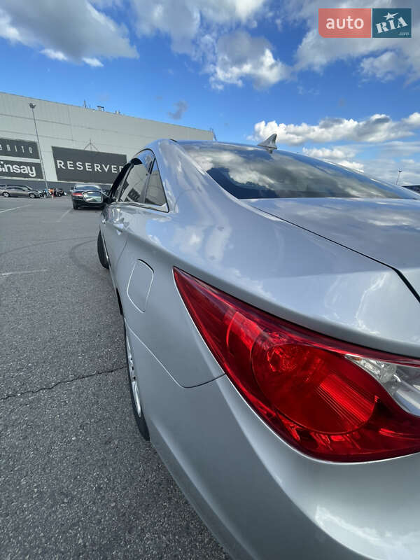 Седан Hyundai Sonata 2011 в Киеве фото 7 Седан Hyundai Sonata 2011 в Киеве