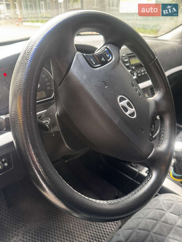 Седан Hyundai Sonata 2007 в Ровно