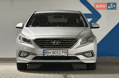 Седан Hyundai Sonata 2015 в 