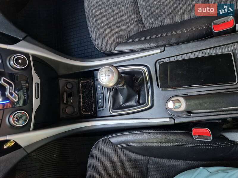 Седан Hyundai Sonata 2010 в Ромнах