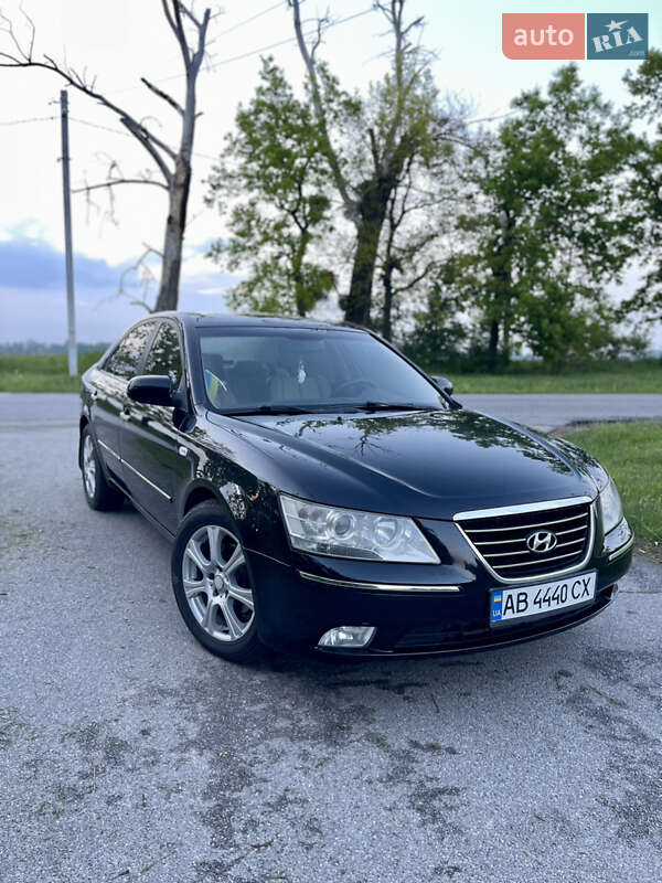 Hyundai Sonata 2009