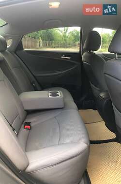Седан Hyundai Sonata 2010 в 