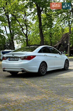 Седан Hyundai Sonata 2011 в 