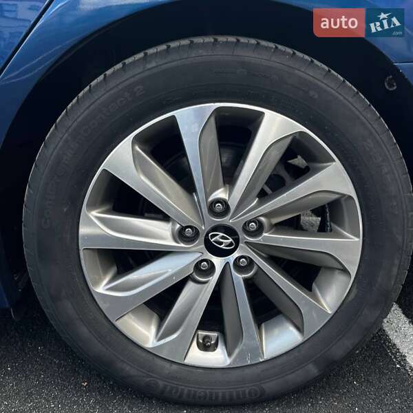 Седан Hyundai Sonata 2015 в Києві